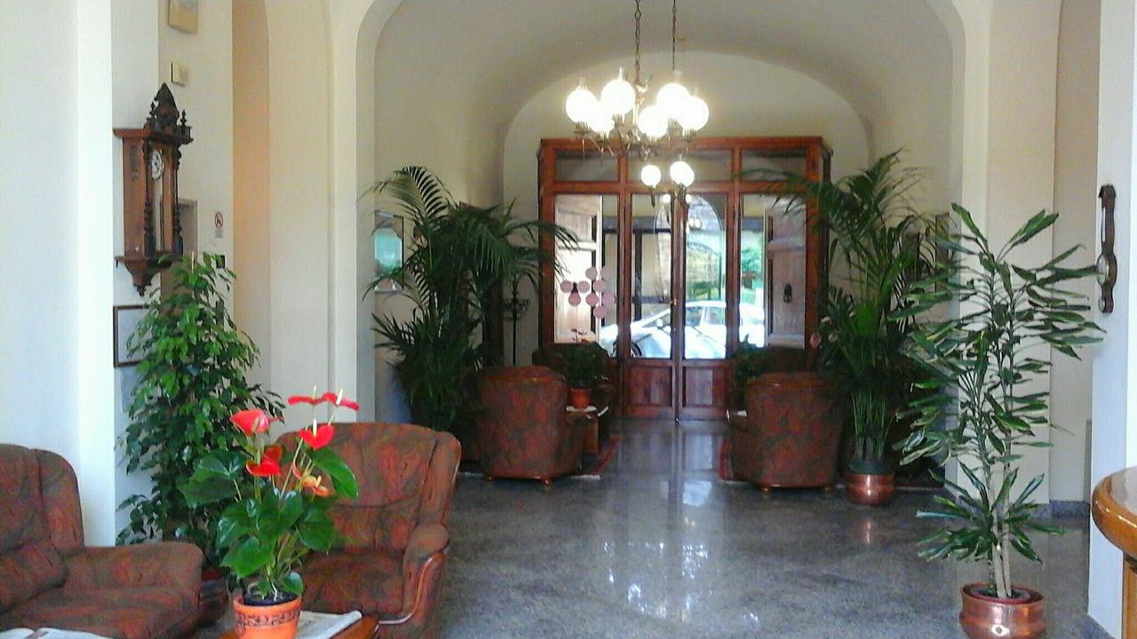 Albergo Roma Casciana Terme Buitenkant foto