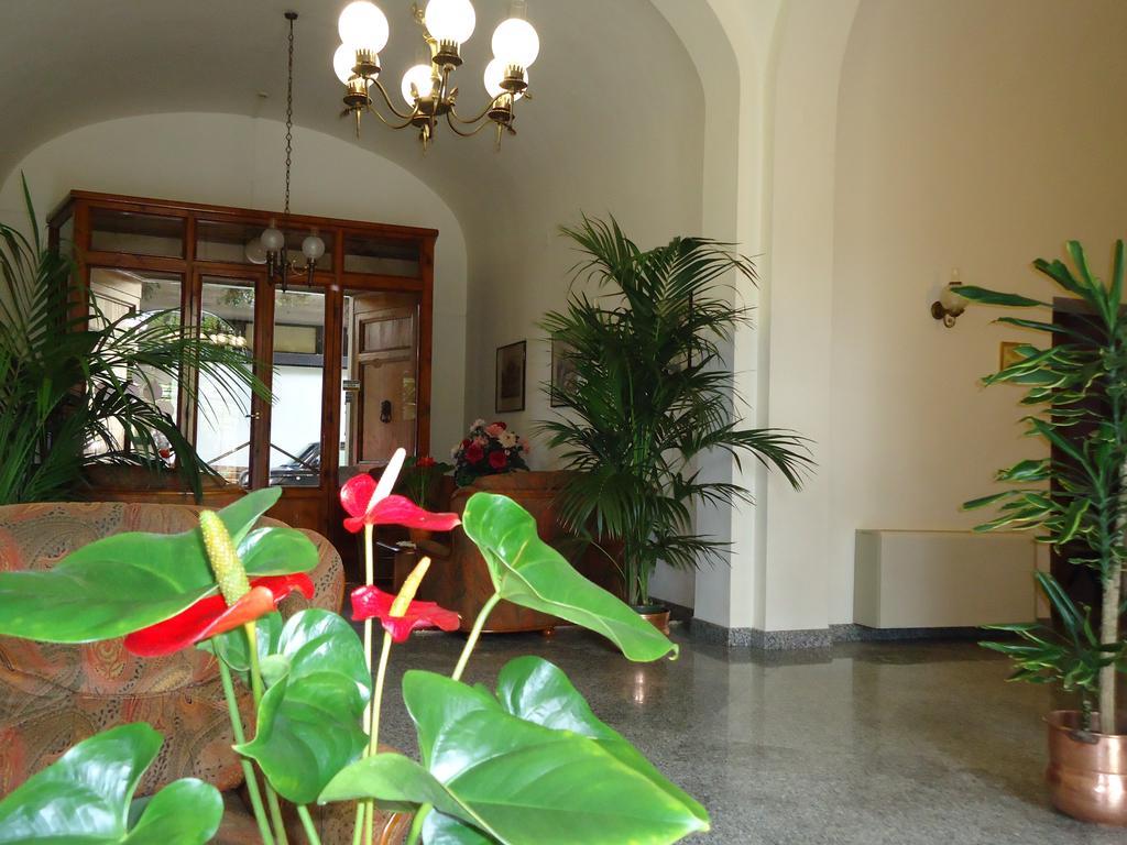 Albergo Roma Casciana Terme Buitenkant foto